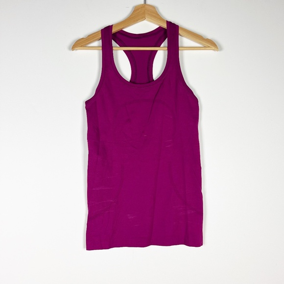 Lululemon Women's Swiftly Tech Racerback Tank Top 2.0 Hip Length Chilled Grape 4 - Picture 1 of 2
